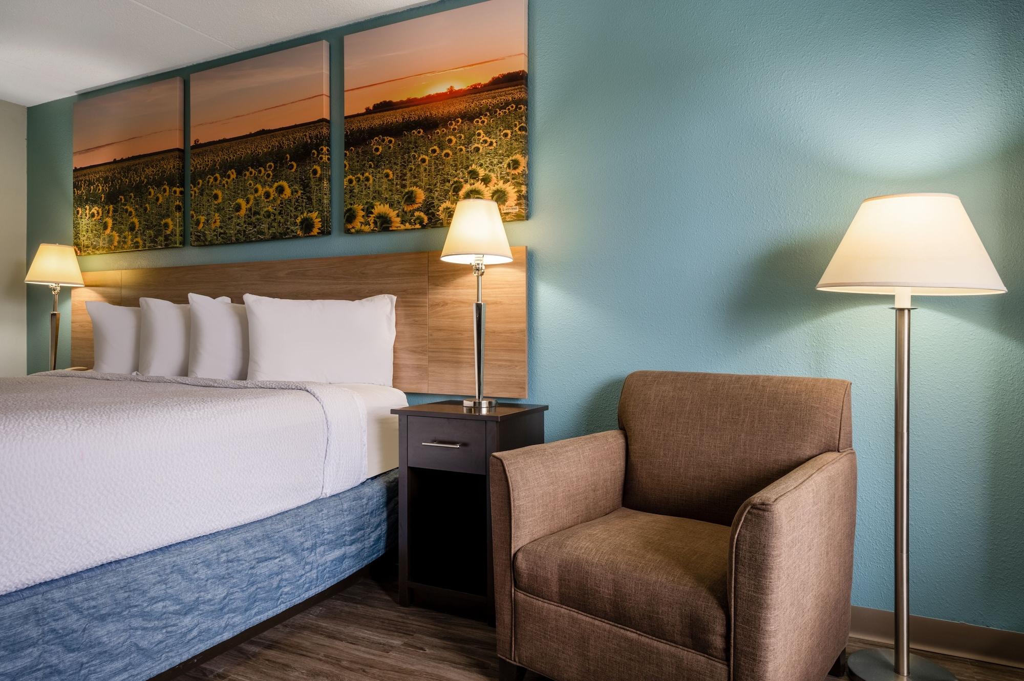 Days Inn By Wyndham Livonia Canton Detroit Eksteriør bilde