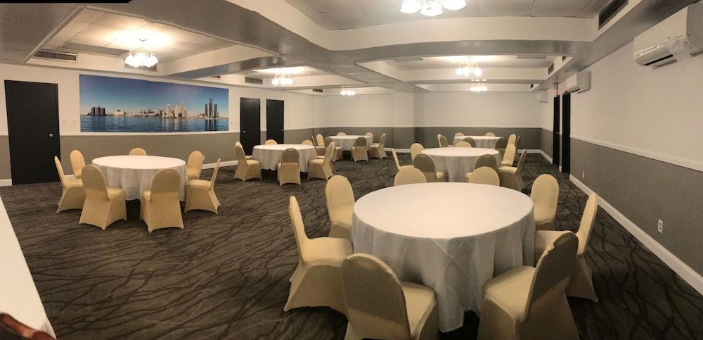 Days Inn By Wyndham Livonia Canton Detroit Eksteriør bilde