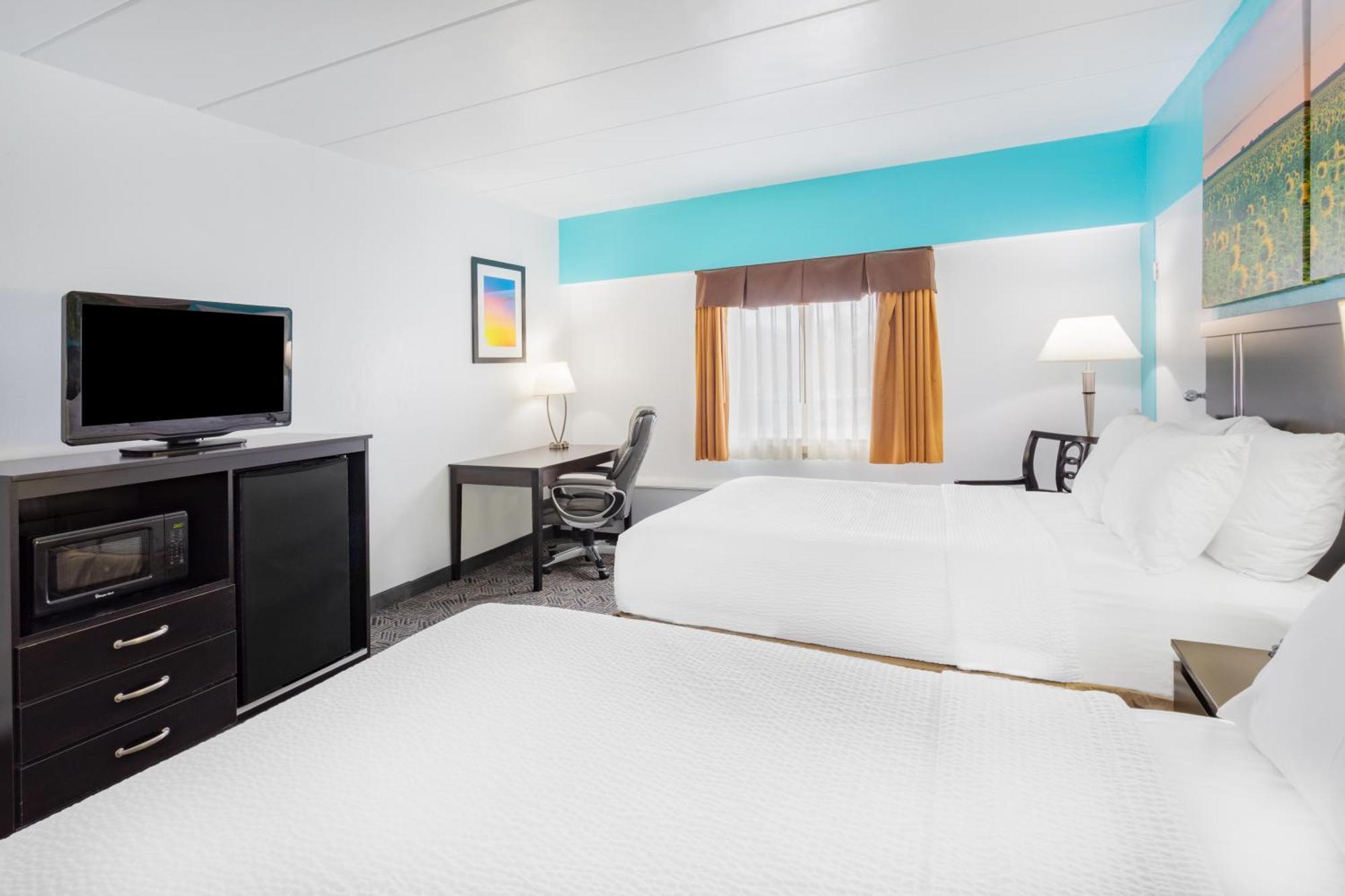 Days Inn By Wyndham Livonia Canton Detroit Rom bilde
